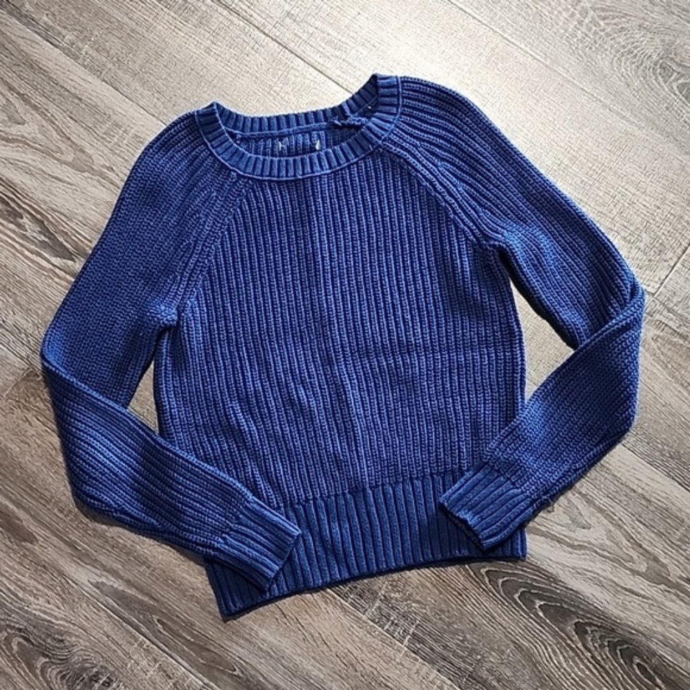 ❤️ American Eagle Outfitters knit Sweater ❤️